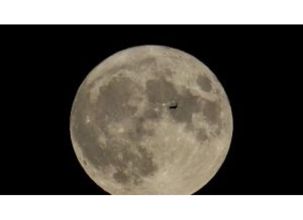 India and Japan have signed an agreement to collaborate on the Chandrayaan-5 mission, which aims to explore the moon jointly.