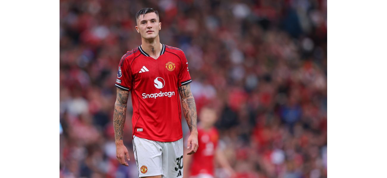 Sesko sends message to Amorim after being benched at start of Man Utd career.