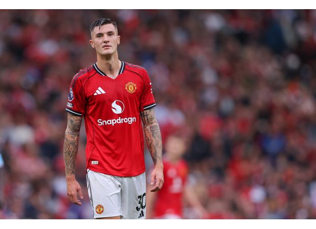 Sesko sends message to Amorim after being benched at start of Man Utd career.