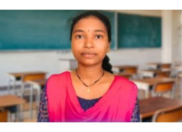 Governor of Odisha honors tribal girl for being the first in her community to pass NEET exam.