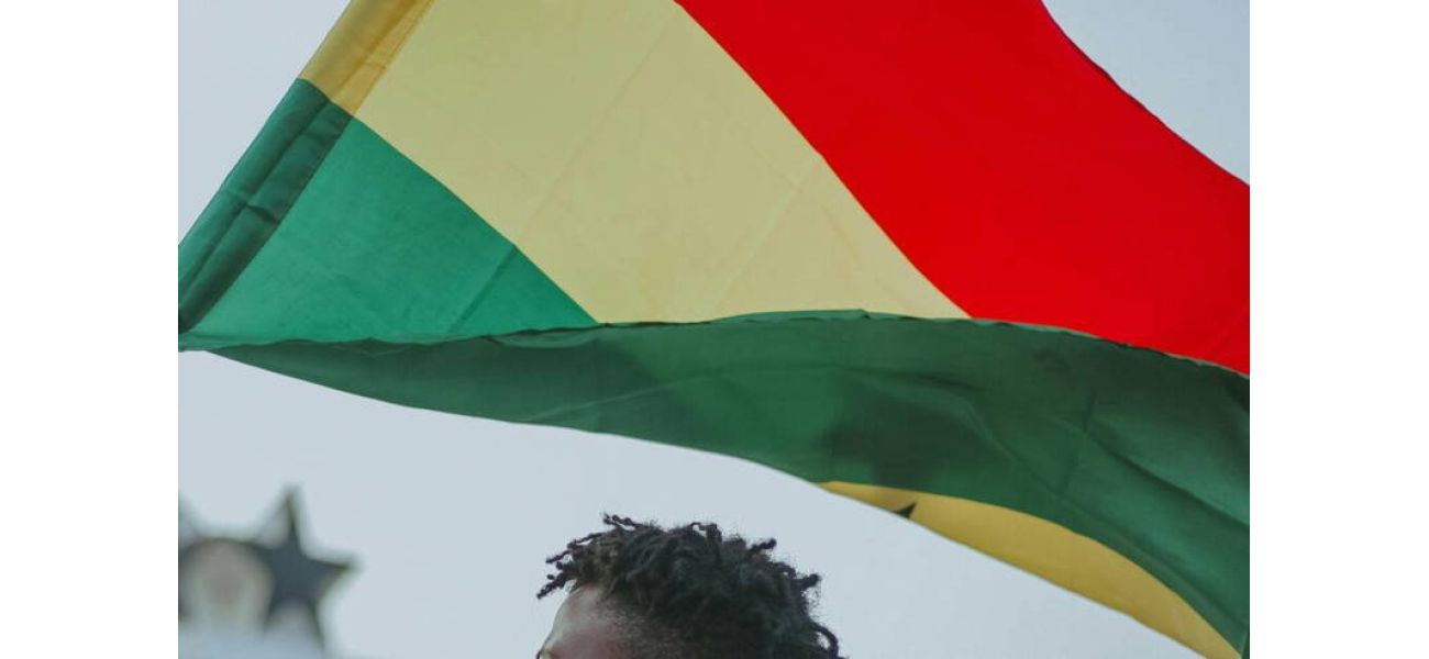 After declaring 'Kingdom of Kubala,' Scotland expels Ghanian man and his followers.