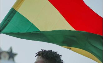 After declaring 'Kingdom of Kubala,' Scotland expels Ghanian man and his followers.