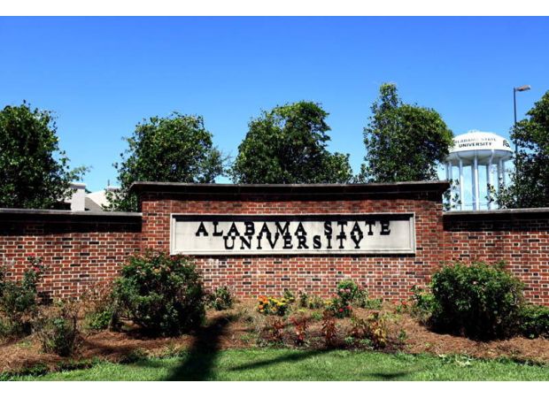 Alabama's Honey Beez dance team responds to FAMU announcer, showing they are too classy for this world.