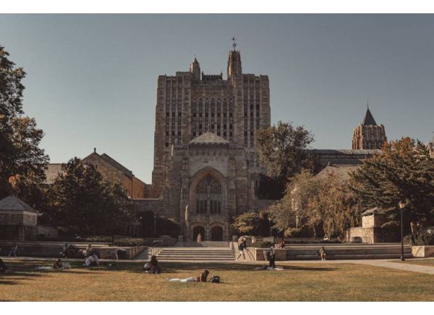Only one member remaining in two Black fraternities at Yale, highlighting the loss of their history.