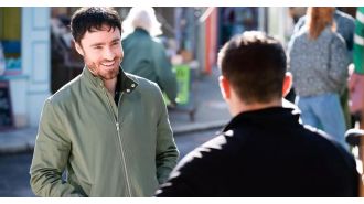 Coronation Street brings on EastEnders villain for special episode.