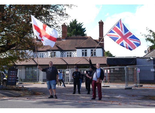 Bell Hotel allowed to accommodate asylum seekers despite Epping council's efforts to prevent it.