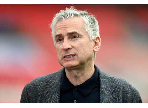 Alan Smith says that Mikel Arteta considers Kieran Tierney to be the only essential player at Arsenal.