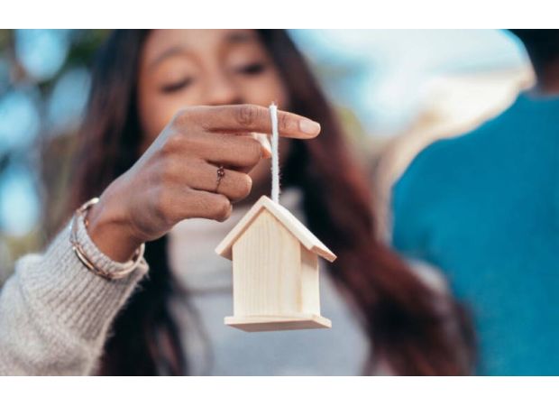A Kansas City real estate agent aims to help 1,000 Black individuals become homeowners.