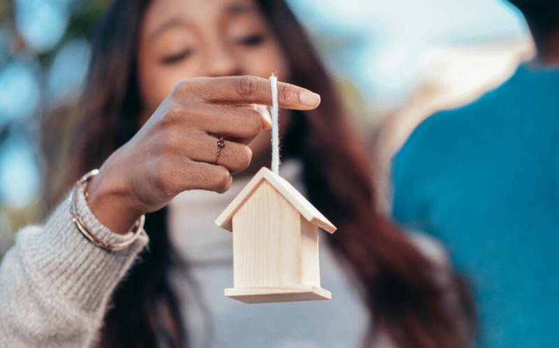 A Kansas City real estate agent aims to help 1,000 Black individuals become homeowners.