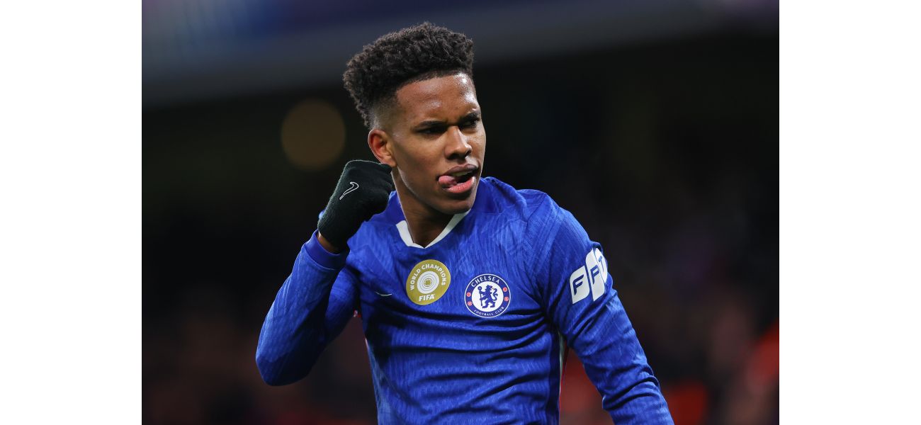 Soccer star Thierry Henry compares Estevao to Man Utd icon after Chelsea's victory against Barcelona.