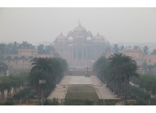 Air quality in Delhi remains low with an AQI of 308.