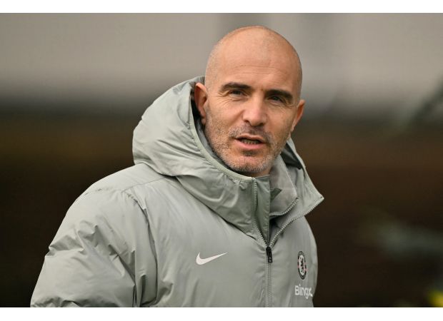 Chelsea player who has not been playing much is discussing leaving the team in January.