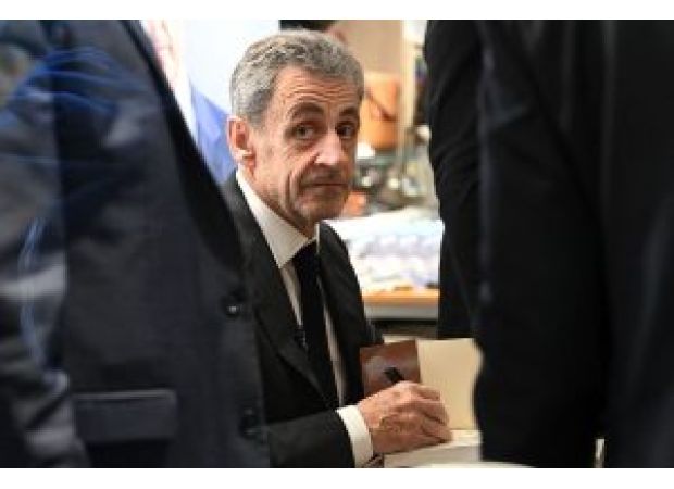 A personal account of one's experiences and thoughts while in jail.