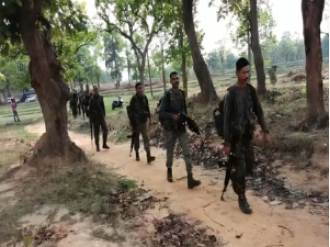 Police stop Maoist plan, find weapons in Chhattisgarh.
