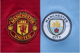 Man Utd gets good news for Manchester derby, but player unhappy with 'clear choice'.