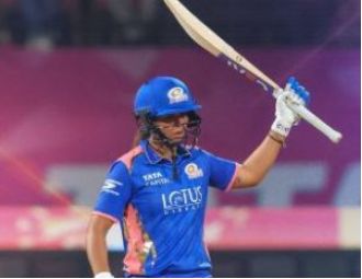 In the WPL 2026, Mumbai Indians defeat Gujarat Giants by 7 wickets.