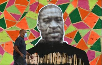 George Floyd's aunt raises concern about ICE after Renee Good died in their custody.