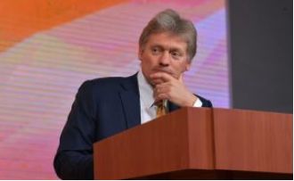 Kremlin supports Trump's view that Ukraine is causing delay in peace negotiations, according to Moscow.