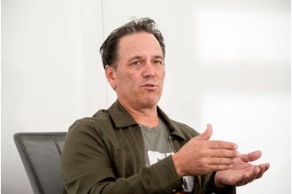Game lovers discuss how the appointment of Phil Spencer as the new Head of Xbox could bring positive changes to the console.