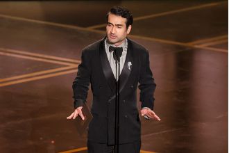 Kumail Nanjiani is receiving criticism for a joke he made about Schindler's List while hosting the Oscars.