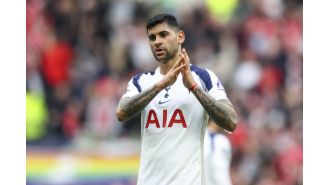 United wants to buy Tottenham player with expensive release fee.