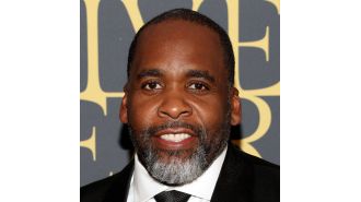 Former Detroit Mayor Kwame Kilpatrick is claiming that prosecutors are trying to extort money from him through a restitution fight.