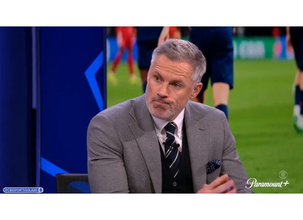 Jamie Carragher criticizes a Liverpool player for consistent mistakes in their loss against PSG.