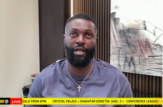 Adebayor says Arsenal player lacks skill, predicts outcome of title race.