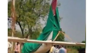 A private company's trainer plane crash-landed in Baramati without any casualties.