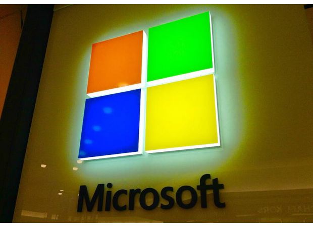 Tech giants are downsizing their workforce and focusing on investing in capital as part of their acquisition strategy.