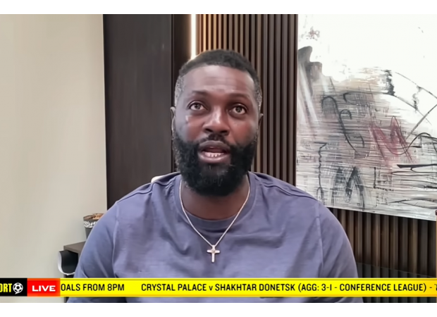 Adebayor says Arsenal player lacks skill, predicts outcome of title race.