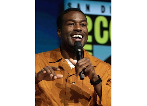 Actor Yahya Abdul-Mateen II shines in his role as a 'Man on Fire'.