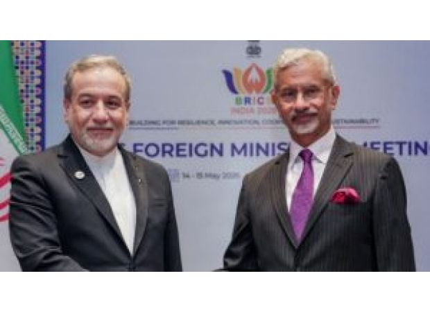 Jaishankar meets with Araghchi to discuss Iran's foreign affairs.