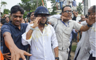 Six people in Bengal have been taken into custody for their involvement in the assault and mistreatment of Trinamool Congress Member of Parliament Abhishek Banerjee.