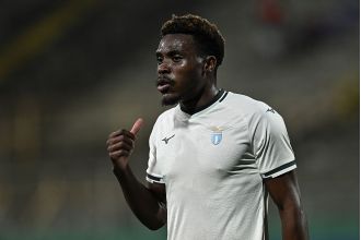 Man Utd interested in signing ex-Sheffield Weds player for midfield options.