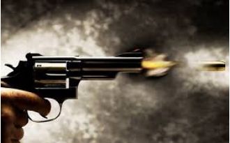 Bhadrak police injured suspect in dawn encounter.