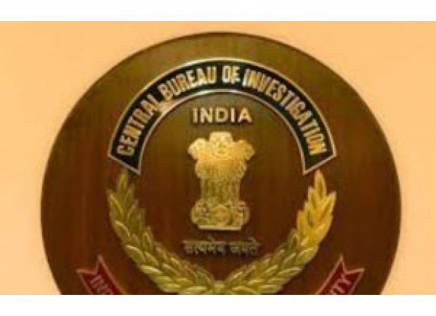 CBI arrests tax officer for accepting Rs 4,000 bribe.