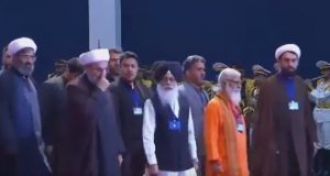 Indian representatives honor Ayatollah Khamenei in Tehran.