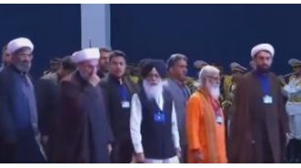 Indian representatives honor Ayatollah Khamenei in Tehran.