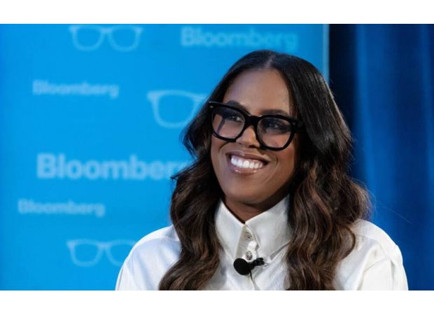 TIAA CEO Thasunda Brown Duckett built generational wealth by maxing out her 401(k) on a modest salary of $26,000.