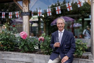 A man in his 20s was arrested for making threats to shoot Nigel Farage.