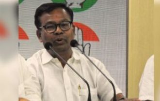 Group demands resignation of minister in Odisha due to mistakes in textbooks.