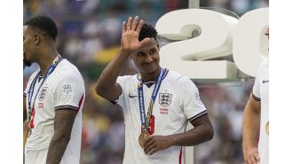 Two top Premier League teams are interested in a £40 million Aston Villa player as Chelsea begins negotiations.
