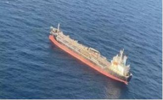 A ship from India sinks in the Red Sea, but all 13 sailors are saved.