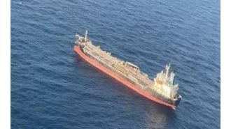 A ship from India sinks in the Red Sea, but all 13 sailors are saved.