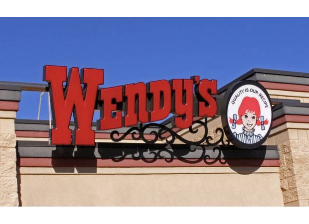 Wendy's manager gets Yale scholarship thanks to supportive boss.