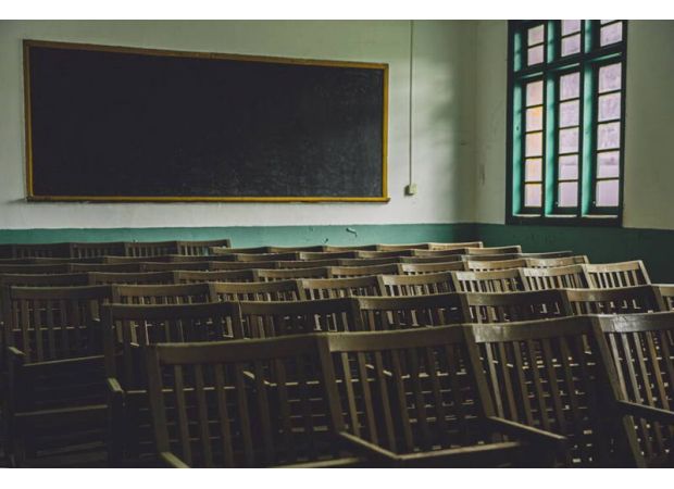 Georgia's governor removes entire school board due to financial troubles.