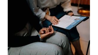 AI resumes may not be as effective as traditional resumes and could be hindering your job search.