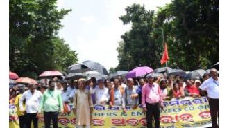 Teachers in Odisha delay protest until September 22 following reassurance from ministers.