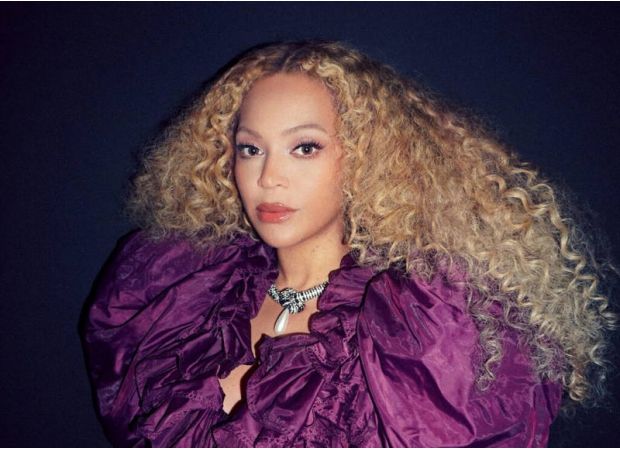 Beyoncé donates $2 million to the Studio Museum in Harlem on her 45th birthday.
